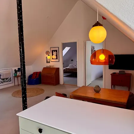 Apartment Large